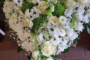 trauerfloristik-_herzen_08