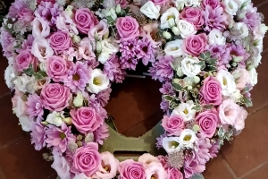 trauerfloristik-_herzen_22