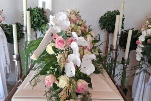 trauerfloristik_sargschmuck_02