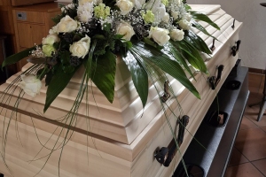 trauerfloristik_sargschmuck_06